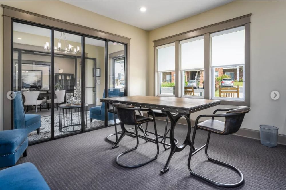 Community conference room at The Retreat at Arden Village Apartments in Columbia, Tennessee