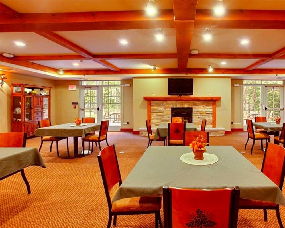 Spacious resident dining room at Milestone Senior Living Eagle River in Eagle River, Wisconsin.
