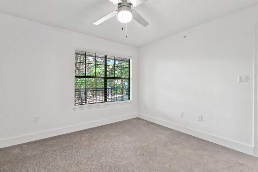 Unfurnished bright bedroom at Vail Cliffside in Arlington. TX