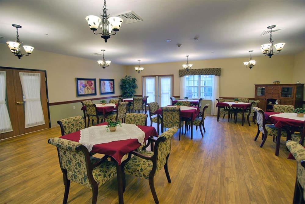 Bright and spacious dining room at Milestone Senior Living Rhinelander in Rhinelander, Wisconsin.