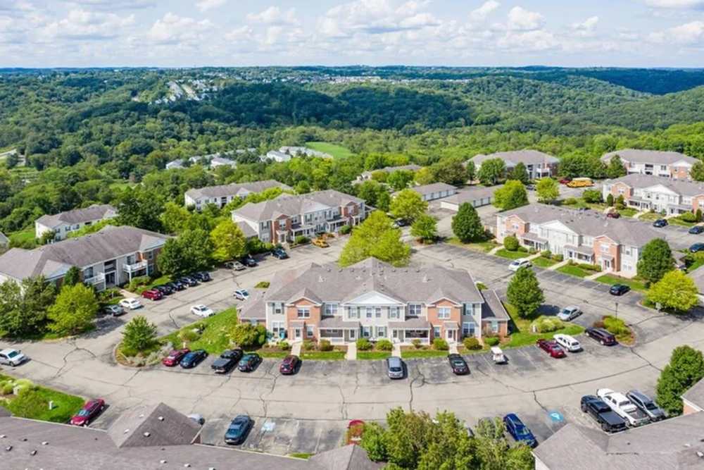 Areal view of apartment homes at Ventana Hills in Coraopolis, Pennsylvania