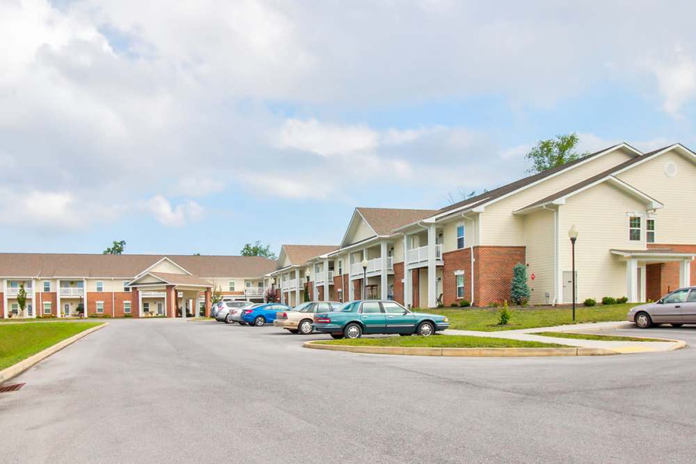 Apartments with car parking at Barton Greene in Greeneville. TN