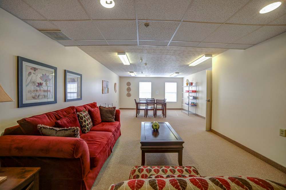 Community lounge area at Brentwood Greene in Kokomo, Indiana
