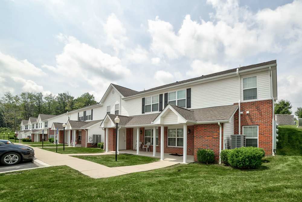 Apartment exterior view at Crossroads Meadow in Ebensburg, Pennsylvania