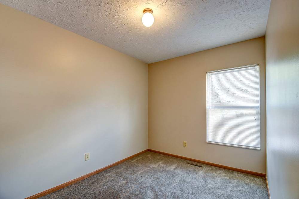Bedroom with ceiling light at Greene Glen in Morgantown. WV