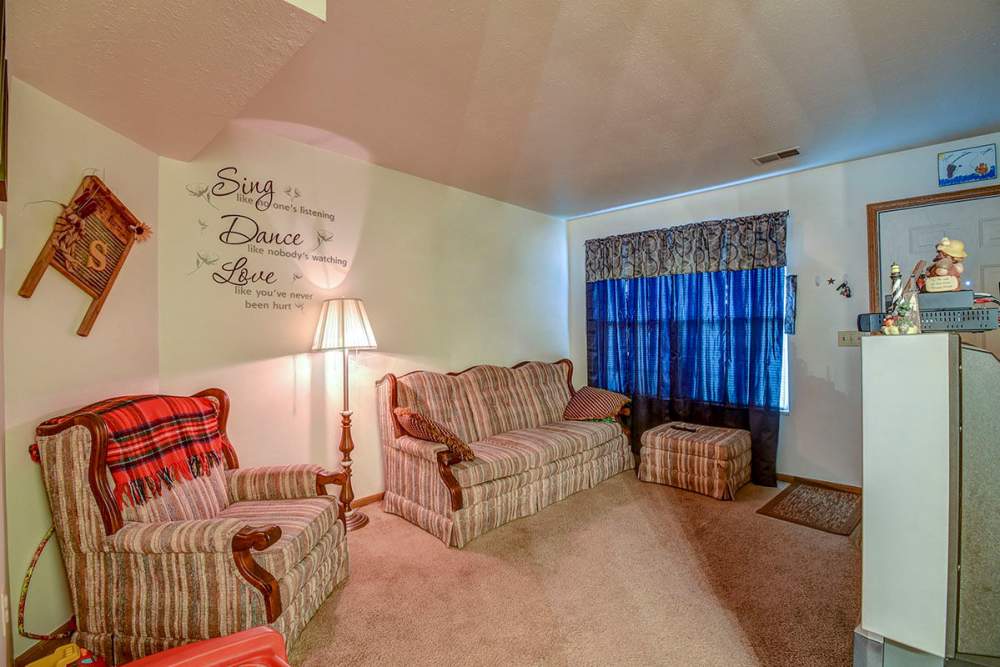 Spacious living area at Yellowbud Place in Moorefield, West Virginia
