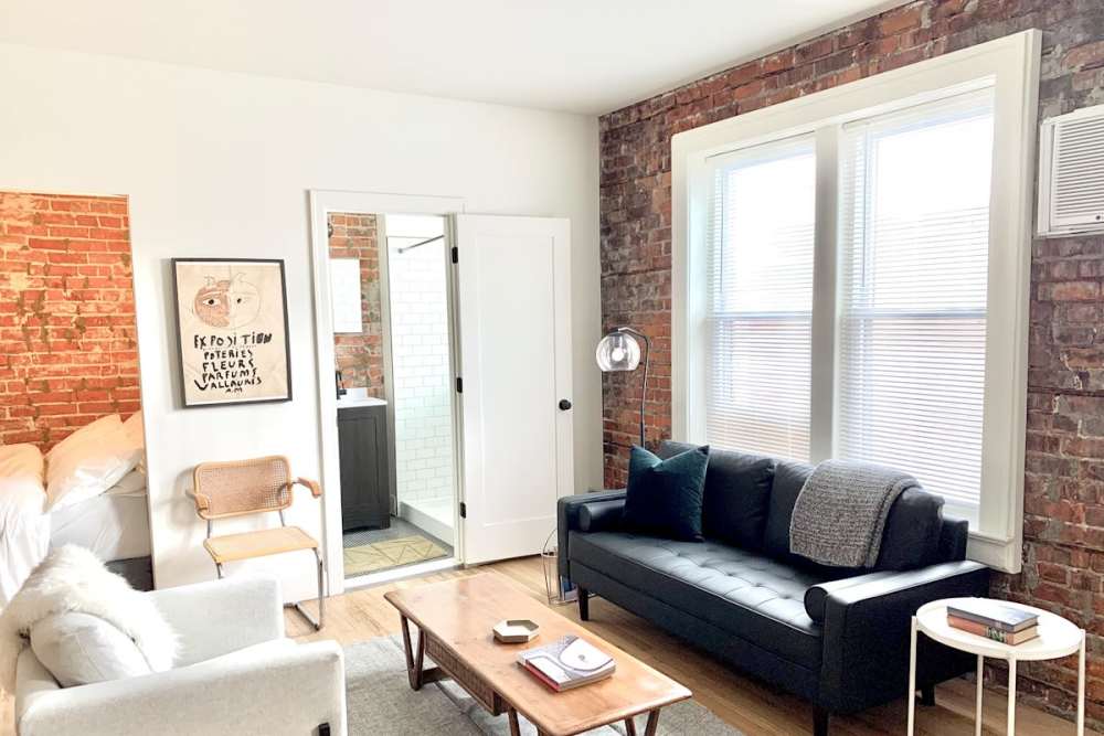 Living room at Detroit Living in Detroit, 