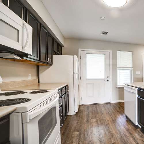 Kitchen with oven at Thompson Greene in Butler, Pennsylvania