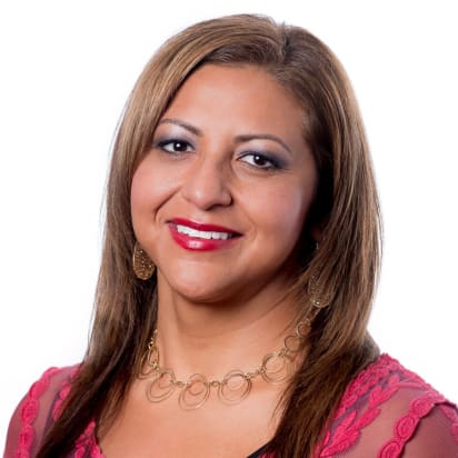 Deana Vialpando