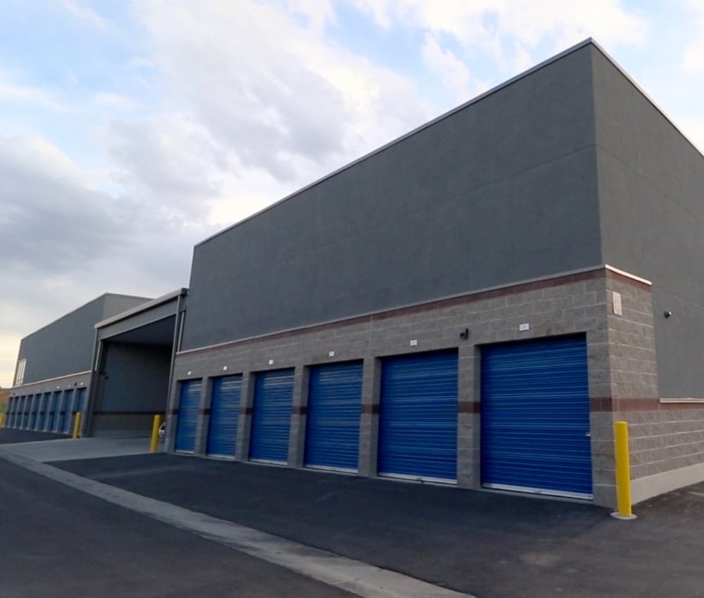 Covered loading bay and drive-up storage units at Advantage Self Storage in Arvada, Colorado