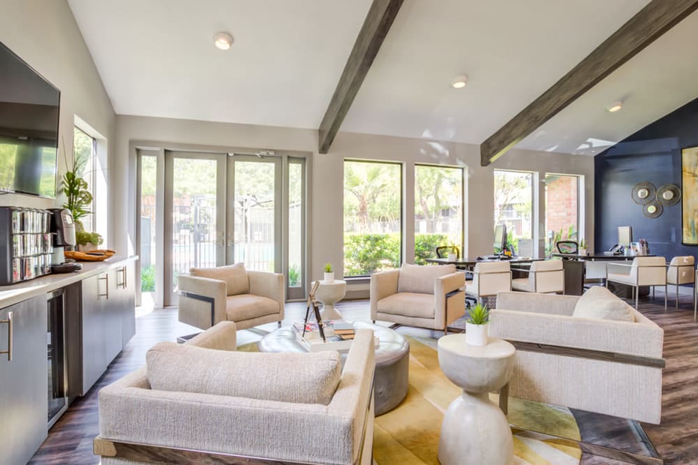 Houston Apartments & Townhomes for Rent | Carmel Creek