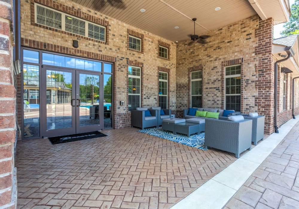 Outdoor lounge area at Bacarra Apartments in Raleigh, North Carolina