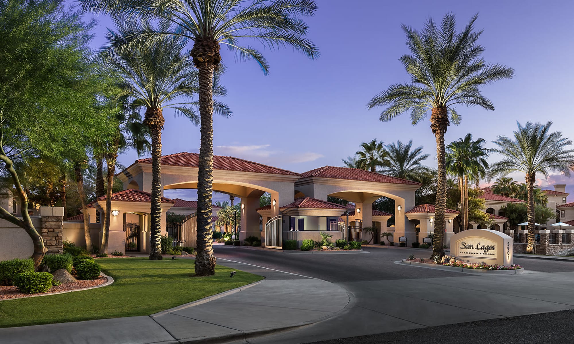 Apartments at San Lagos in Glendale, Arizona