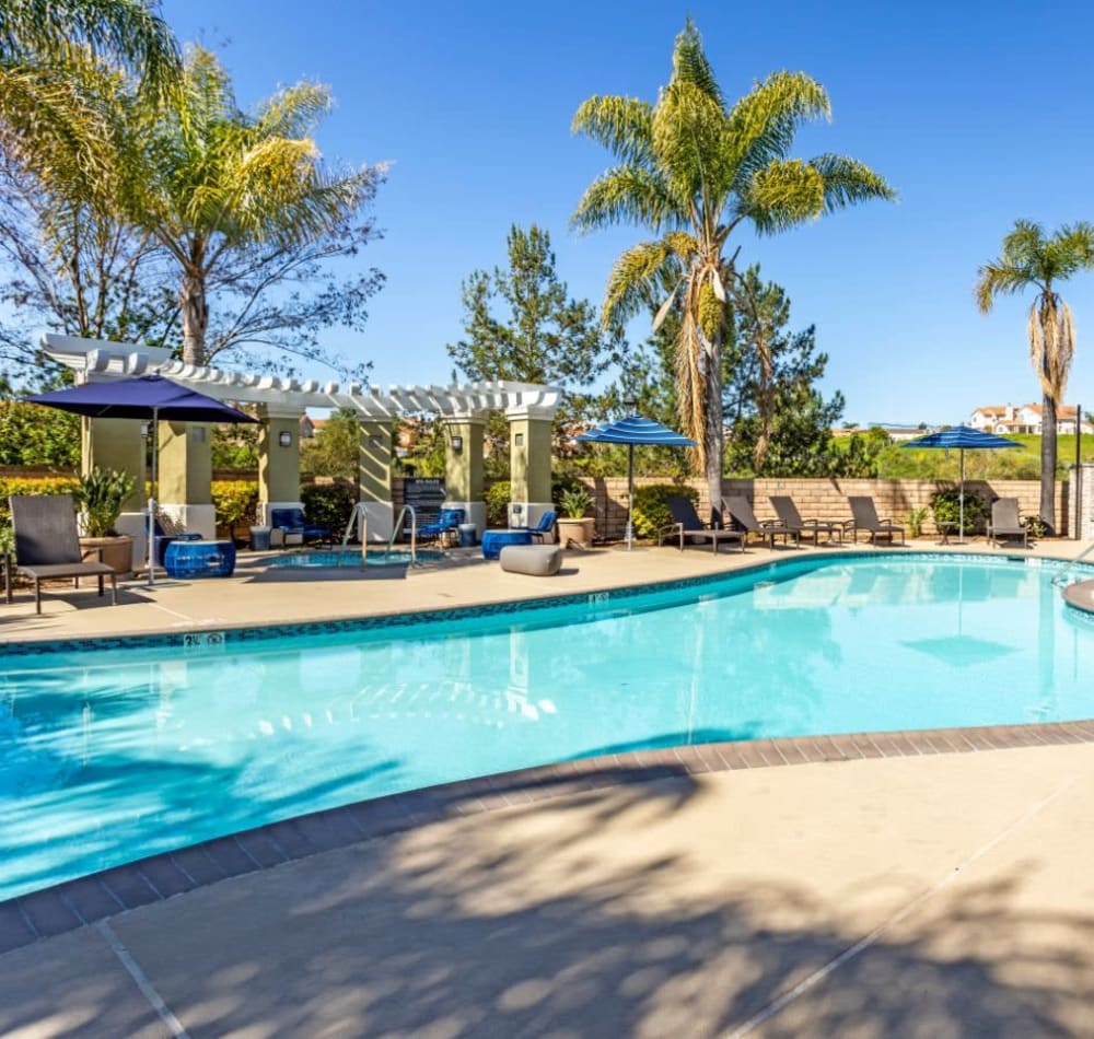 Resort-style swimming pool on a beautiful day at Sofi Highlands in San Diego, California