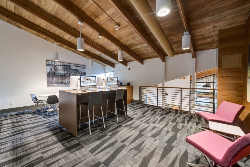Spacious business center with multiple work stations and Wi-Fi at Ashford Belmar in Lakewood, Colorado