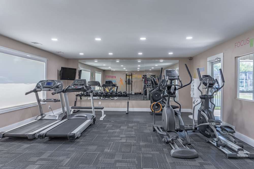 Community fitness center at Millcroft Apartments & Townhomes in Milford, Ohio