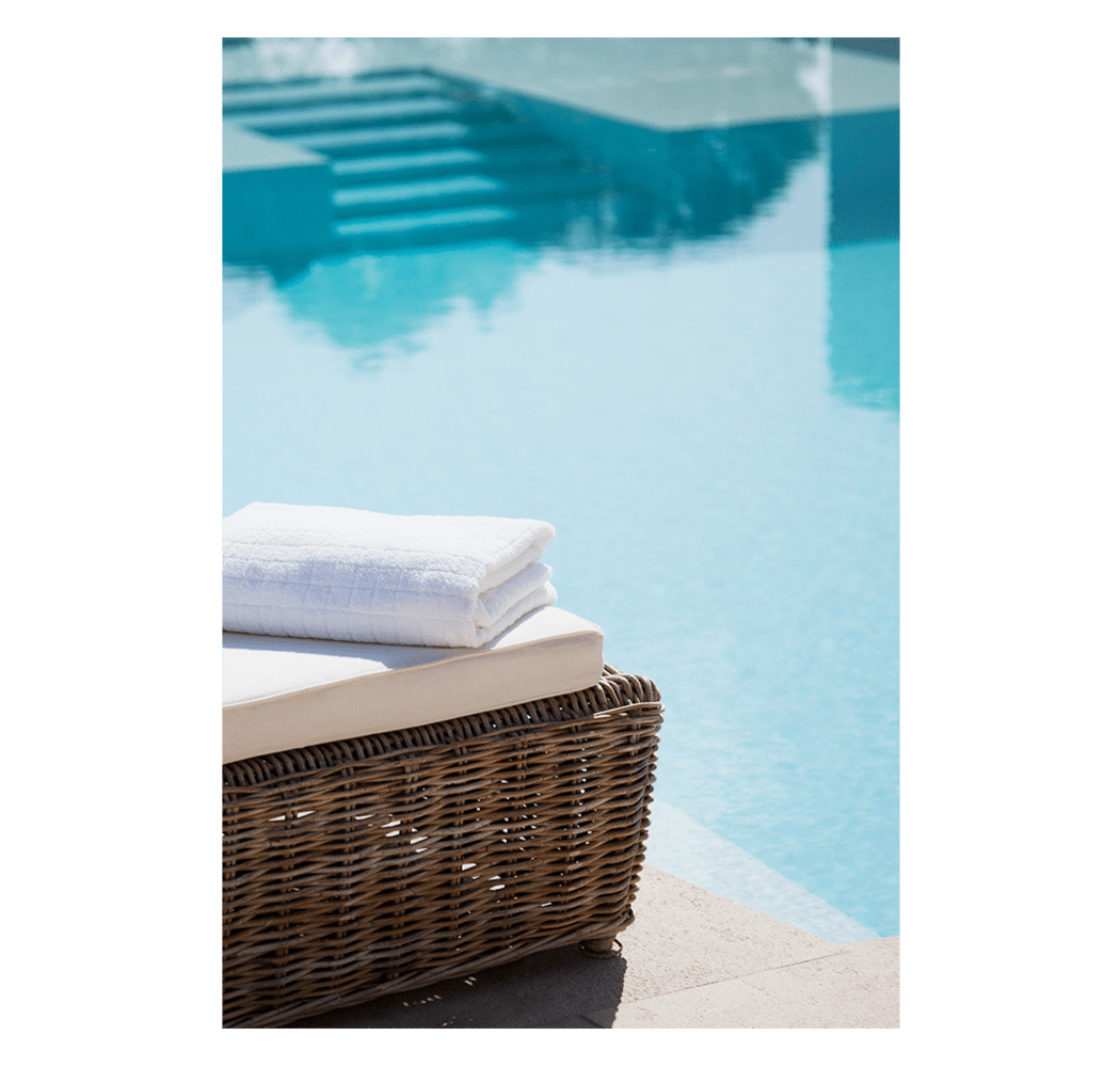 Swimming pool at Carnegie Heights at Henderson