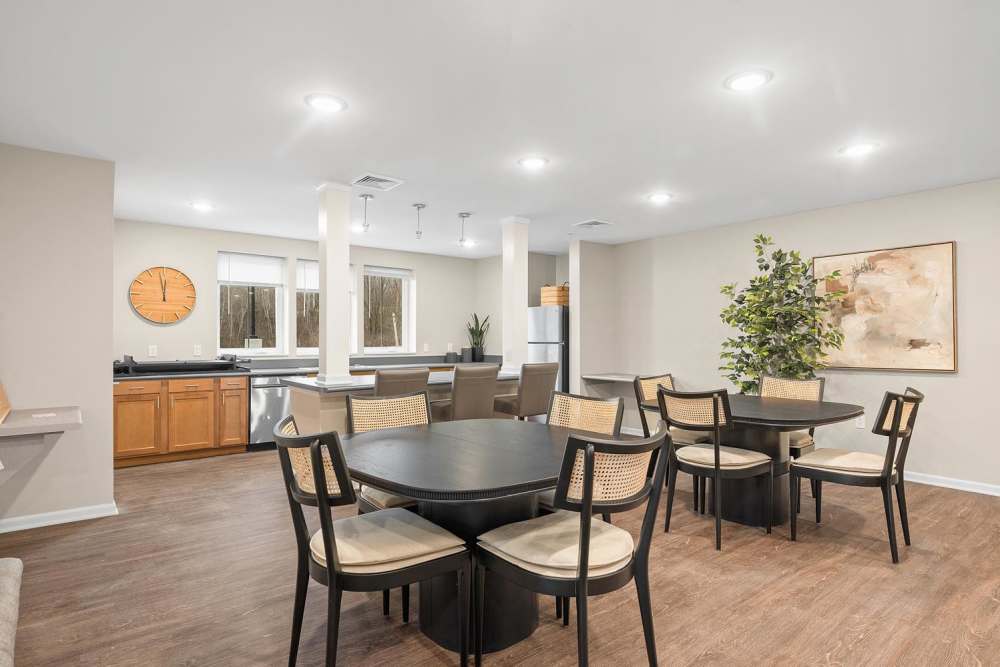 Dining tables in the common space at Boundary Lofts in Cranberry Township, Pennsylvania