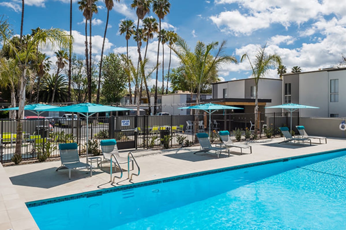 Resort-style pool at The Retreat at Thousand Oaks, Thousand Oaks, California