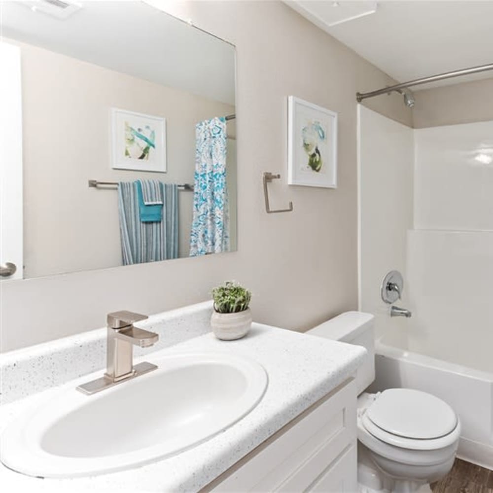 A kitchen with an oval tub at Argenta Apartments in Mesa, Arizona