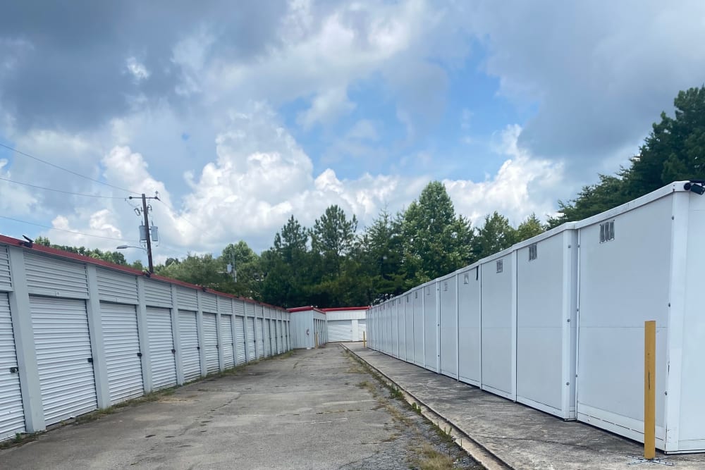 View our list of features at KO Storage in Wisconsin Dells, Wisconsin