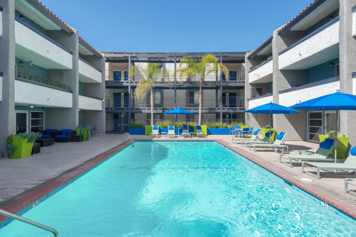 Beautiful pool at The Howard, Glendale, California