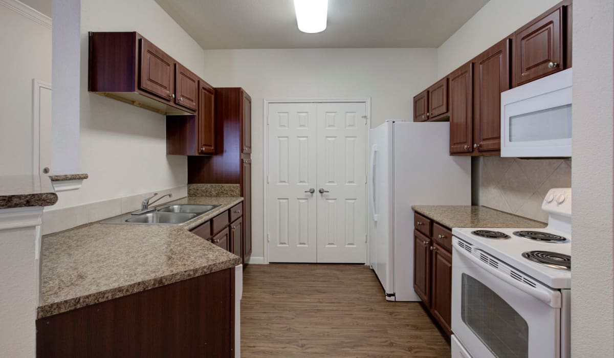 Photos of Walnut Ridge Apartments in Bastrop, TX