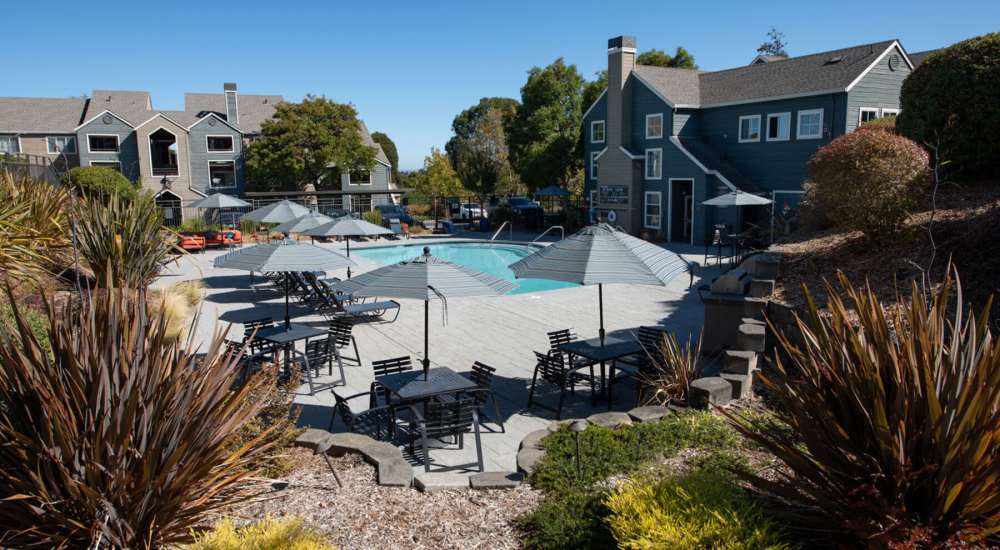 Aerial view of community at Vue 3600 in Richmond, California