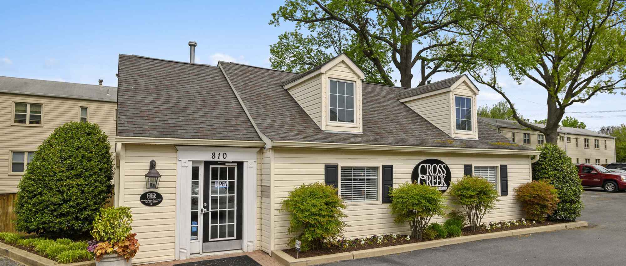 Apartments at Cross Creek in Laurel,Maryland