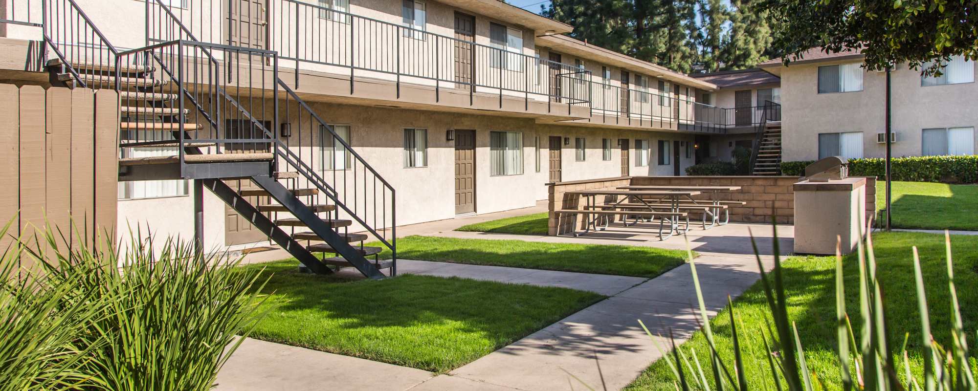 Apartments in Orange Grove in Garden Grove, California