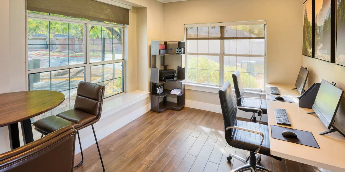 Computers in the resident clubhouse at The Crossings at Bear Creek Apartments in Lakewood, Colorado