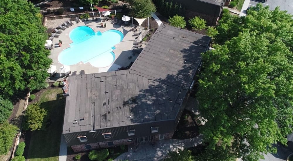 Overhead view of swimming pool at London House Apartments in Lenexa, Kansas