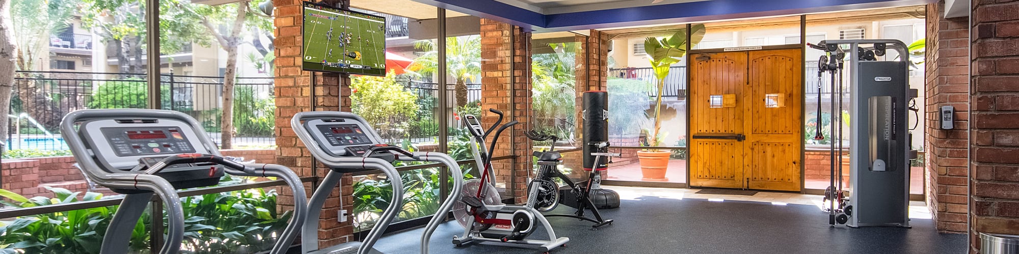 Amenities at The Palms in Los Angeles, California