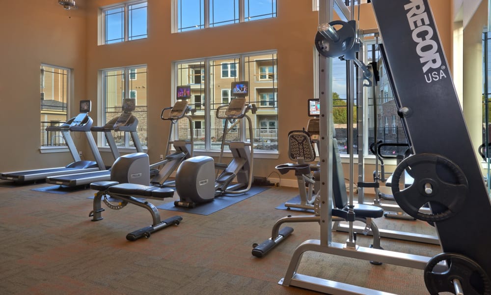 Fitness center at Seventeen15