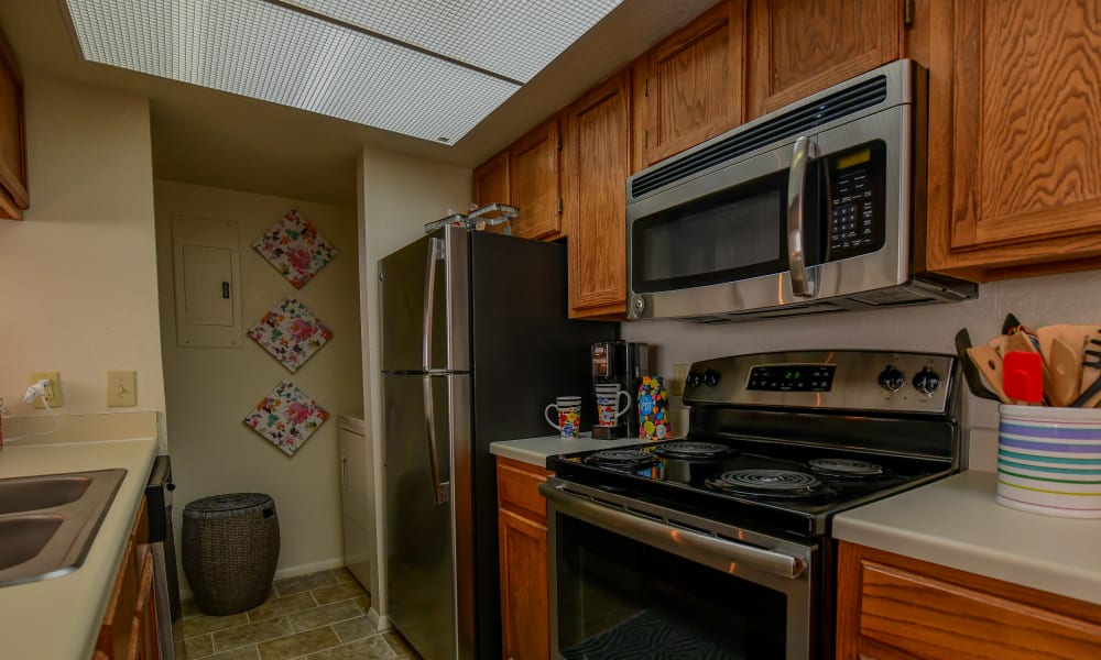 Kitchen at Sheridan Pond in Tulsa, Oklahoma