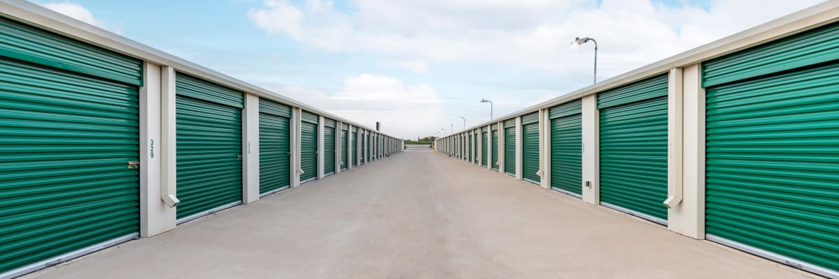 RV, boat, and auto atorage at KO Storage in Cleburne, Texas