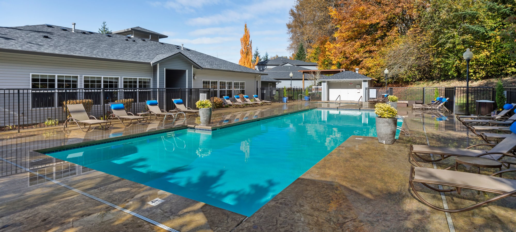 Pebble Cove Apartments in Renton, Washington