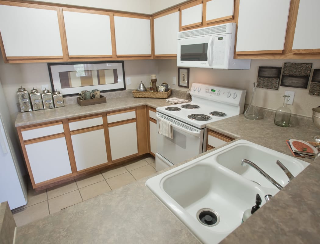 Kitchen at Villas at Stonebridge in Edmond, Oklahoma