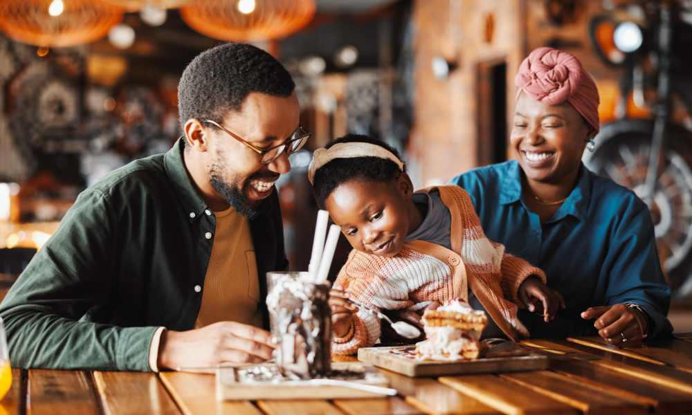 Family out eating near Avonlea Creekside in Marietta, Georgia