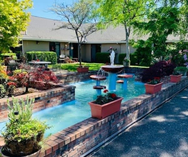 Cap Sante Court Retirement Community