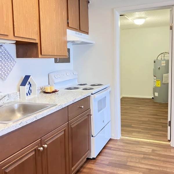 Modern kitchens at Oakland Hills in Margate, Florida
