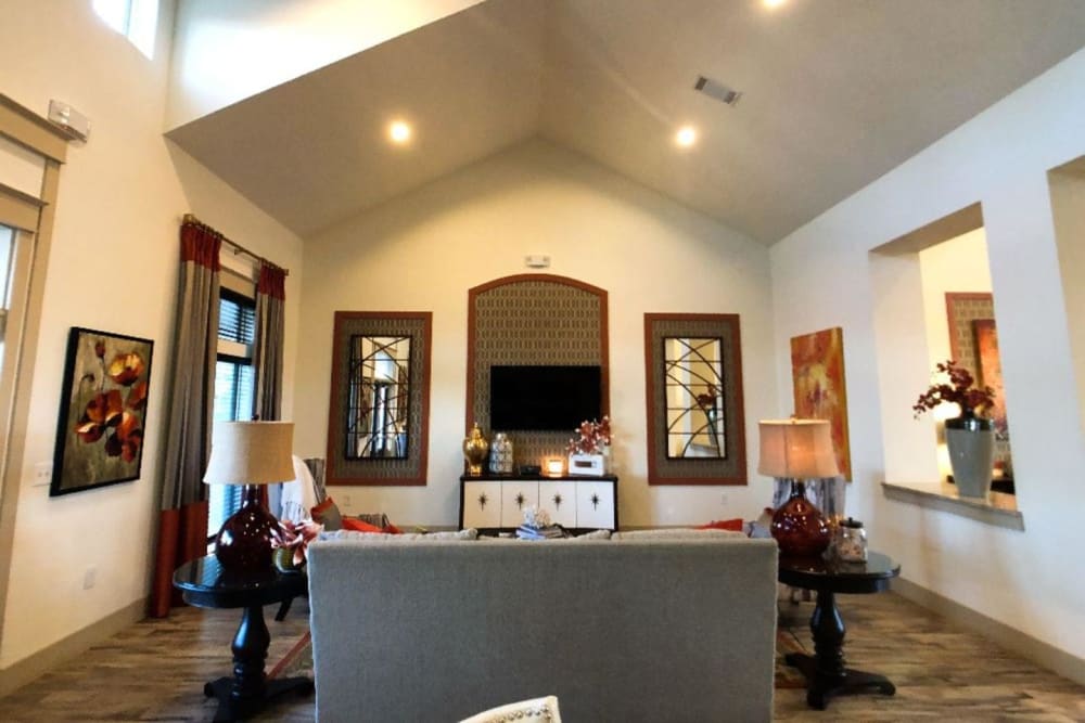 Clubhouse common area and media room at Anatole on MacArthur in Oklahoma City, Oklahoma