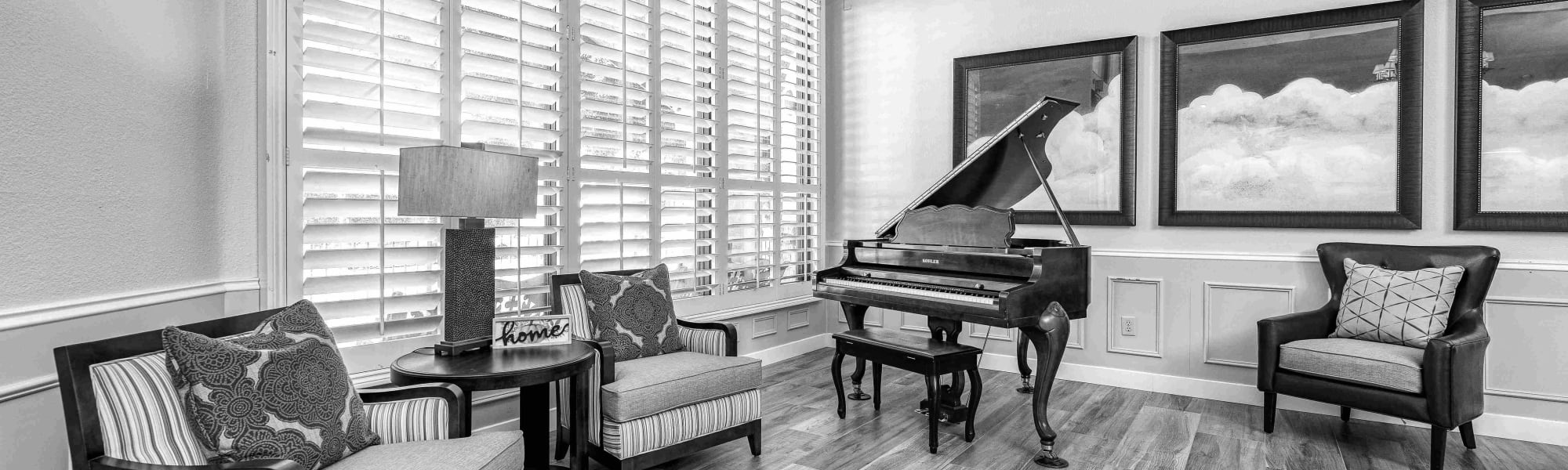 Gallery at Pacifica Senior Living Northridge in Northridge, California.