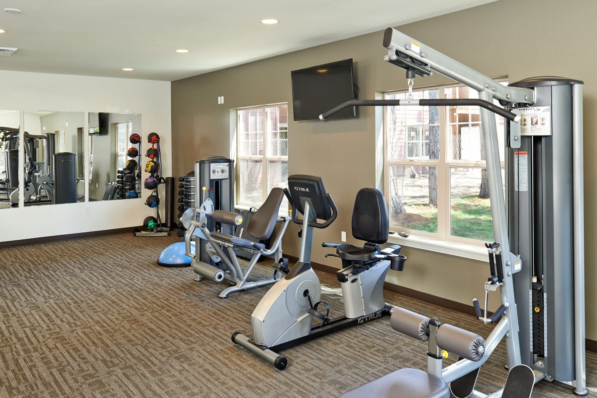 Gym at  Heritage Meadow Apartments in Eugene, Oregon