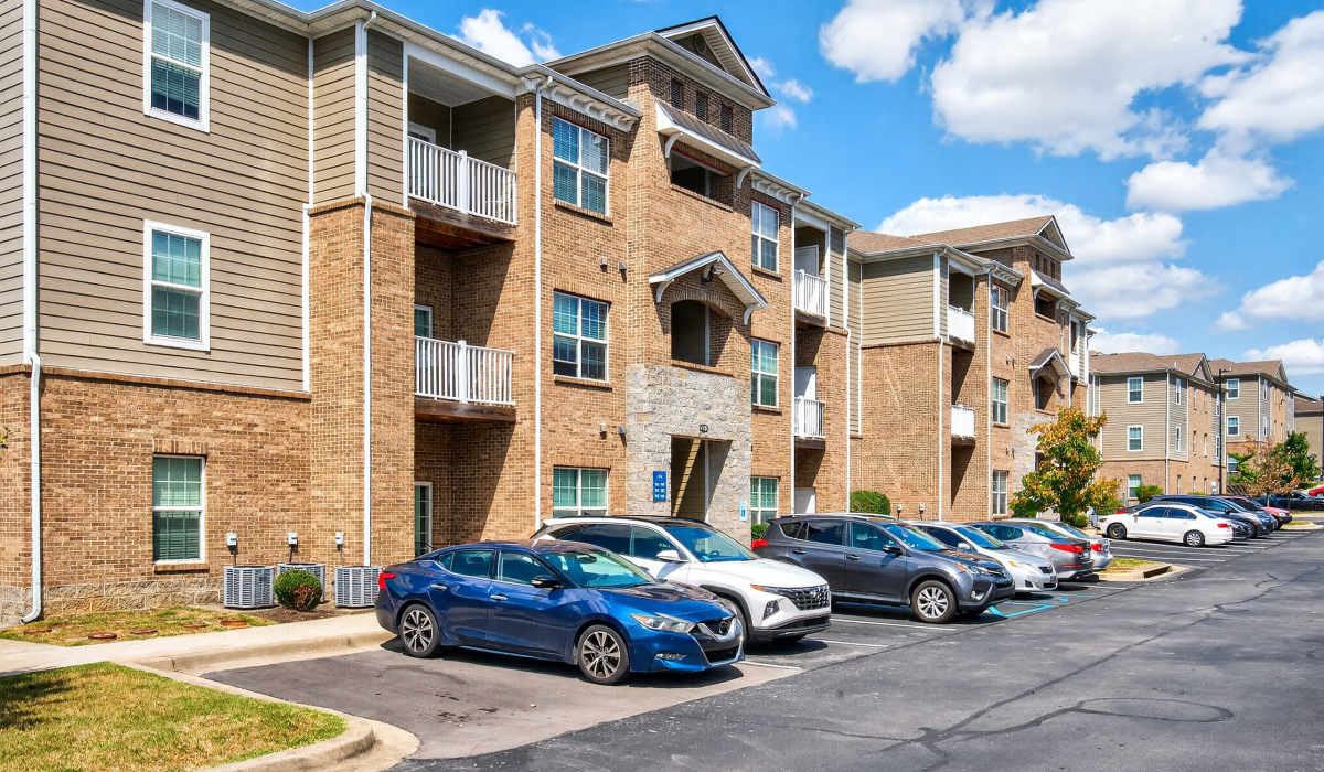 Apartment exterior at Palomar View Apartments in Lexington, Kentucky