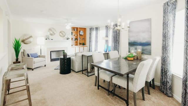 Photos & Videos of Peppertree | Apartments in Montgomery, AL