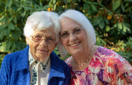 Residents having fun outside at Weatherly Court in Medford, Oregon