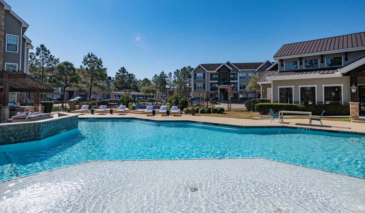 Swimming pool at Villas at Valley Ranch in Porter, Texas
