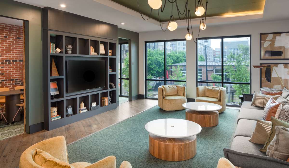 Seating area in the clubhouse at Venable Durham Apartments in Durham, North Carolina