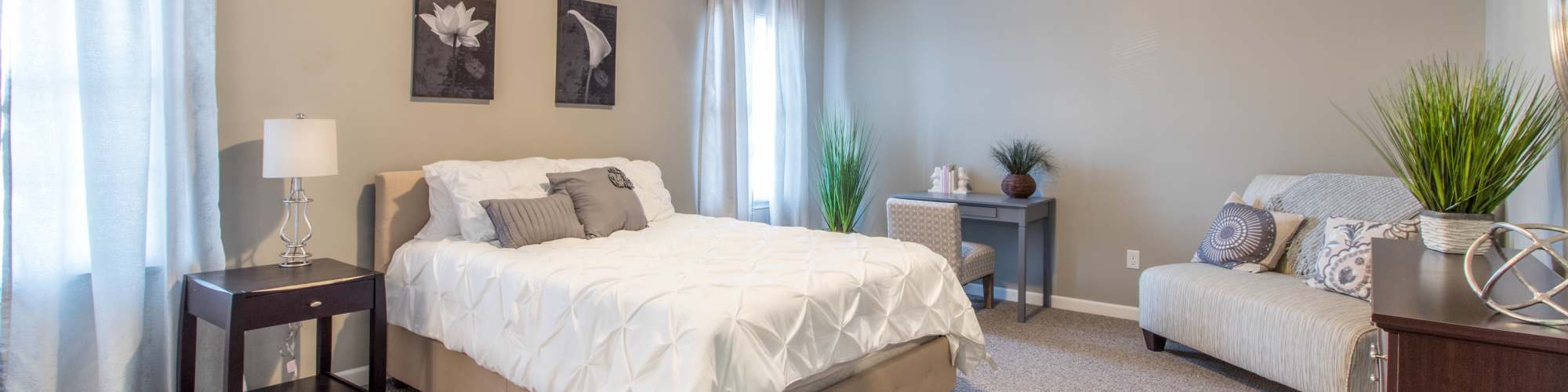 Apply | Waterford Townhomes in Clarence Center, New York          